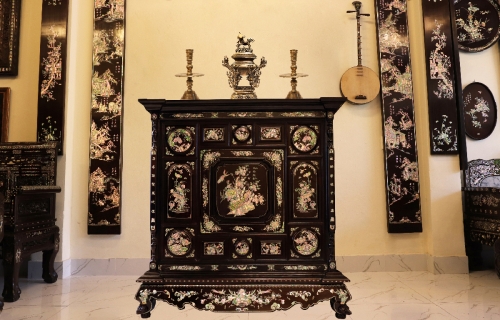 Tủ Thờ Gỗ Gụ Khảm Ốc ( VINH HOA PHÚ QUÝ )