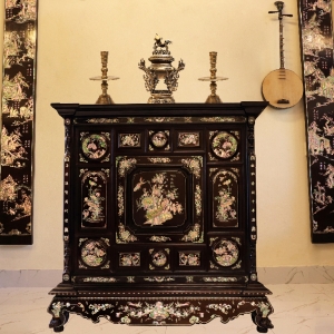 Tủ Thờ Gỗ Gụ Khảm Ốc ( VINH HOA PHÚ QUÝ )