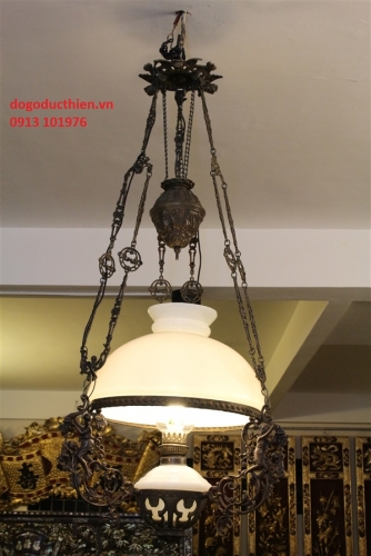 Đèn Cổ Xưa ở TP.HCM: Đèn cổ Pháp 1 Ngọn