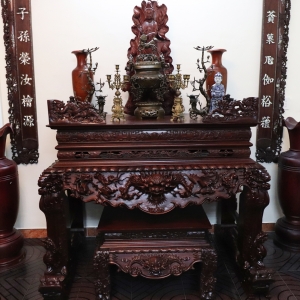 BÀN THỜ TỨ LINH CHÂN NGHÊ ĐỤC CHẠM ĐẸP 