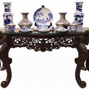 Bàn Bán Nguyệt Chạm Khắc Đẹp