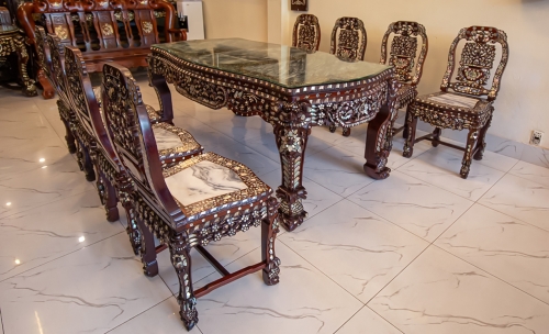 MẪU BÀN ĂN GỖ CẨM LAI KHẢM ỐC ĐẸP