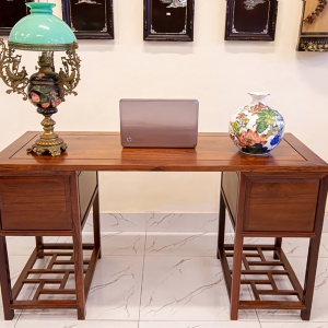 BÀN LÀM VIỆC GỖ CẨM LAI VIỆT NAM