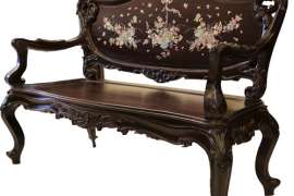 BỘ BÀN GHẾ LOUIS - TUYỆT TÁC GỖ GỤ CẨN ỐC XÀ CỪ QUÝ HIẾM