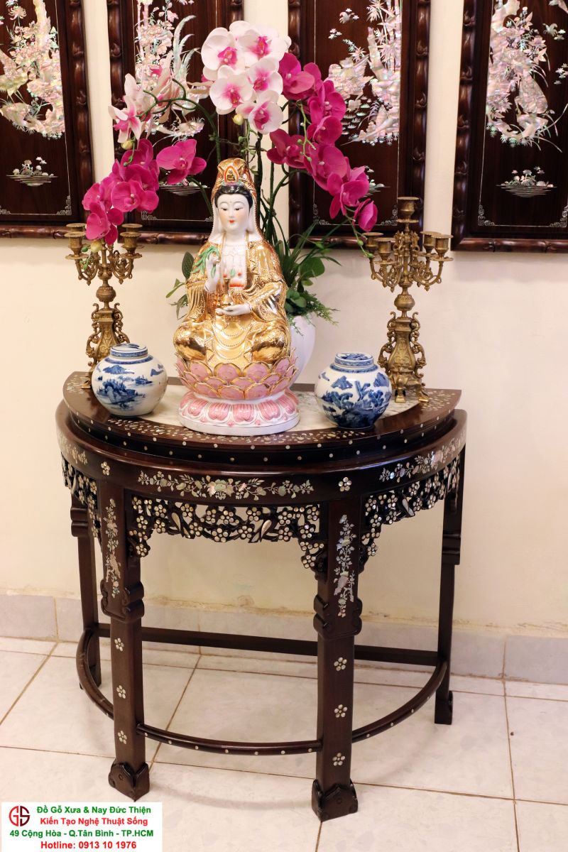 bàn bán nguyệt Gỗ Gụ Khảm Ốc