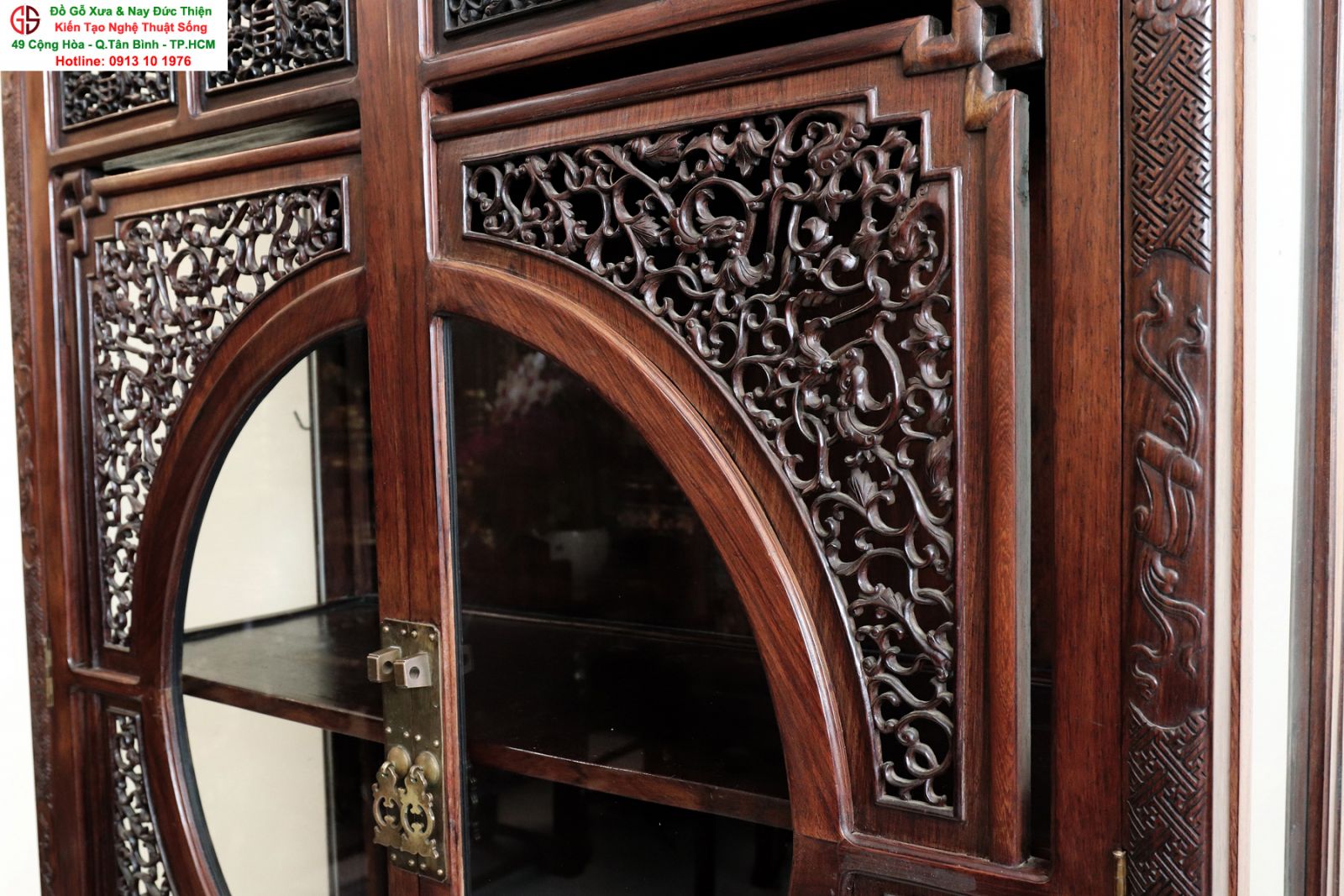 tủ sách bằng gỗ
