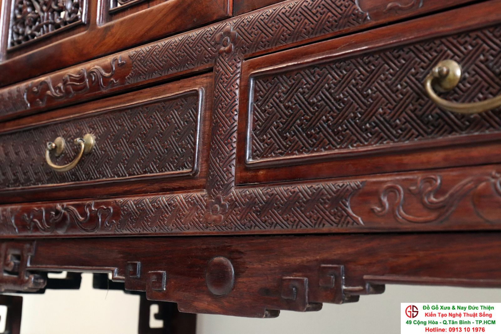 tủ đựng sách bằng gỗ