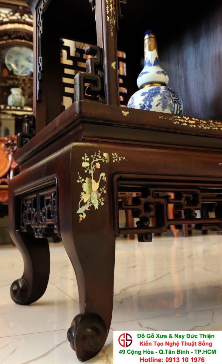 tủ bày đồ