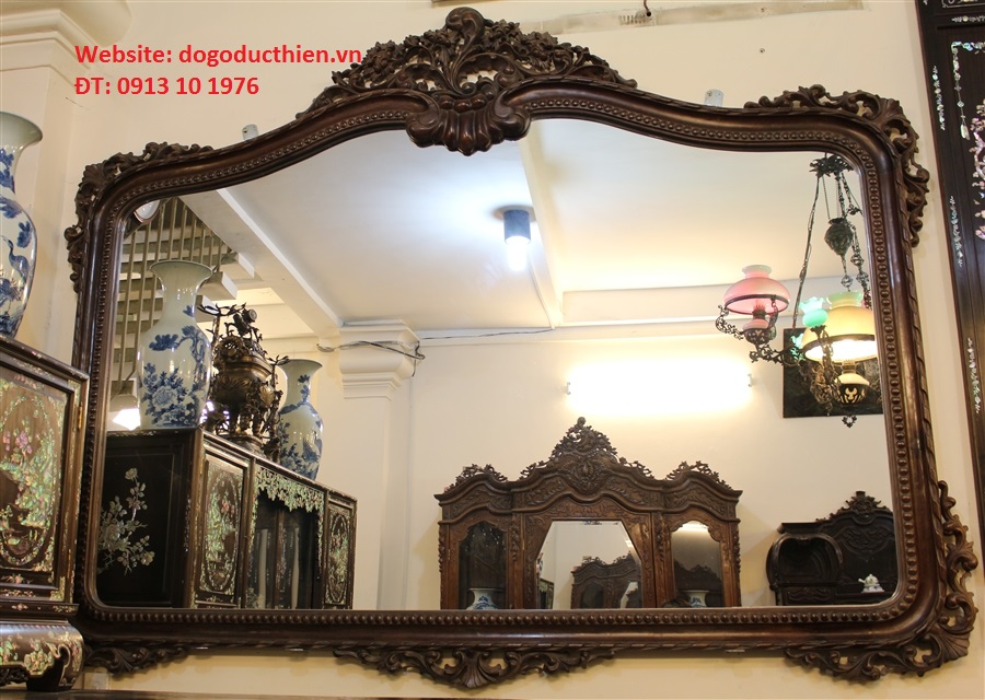 khung gương cho tiệm vàng