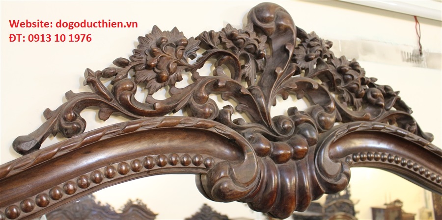 khung gương cổ